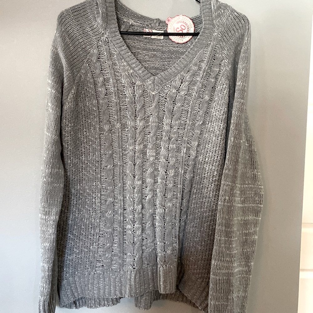 Gray & White Heather Kohls Sweater with Hood - Size Large.